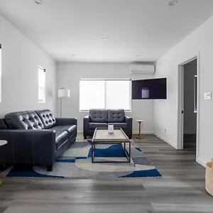 Bungalow W Free Parking 4 Min From Sofi, 8min From Airport Villa